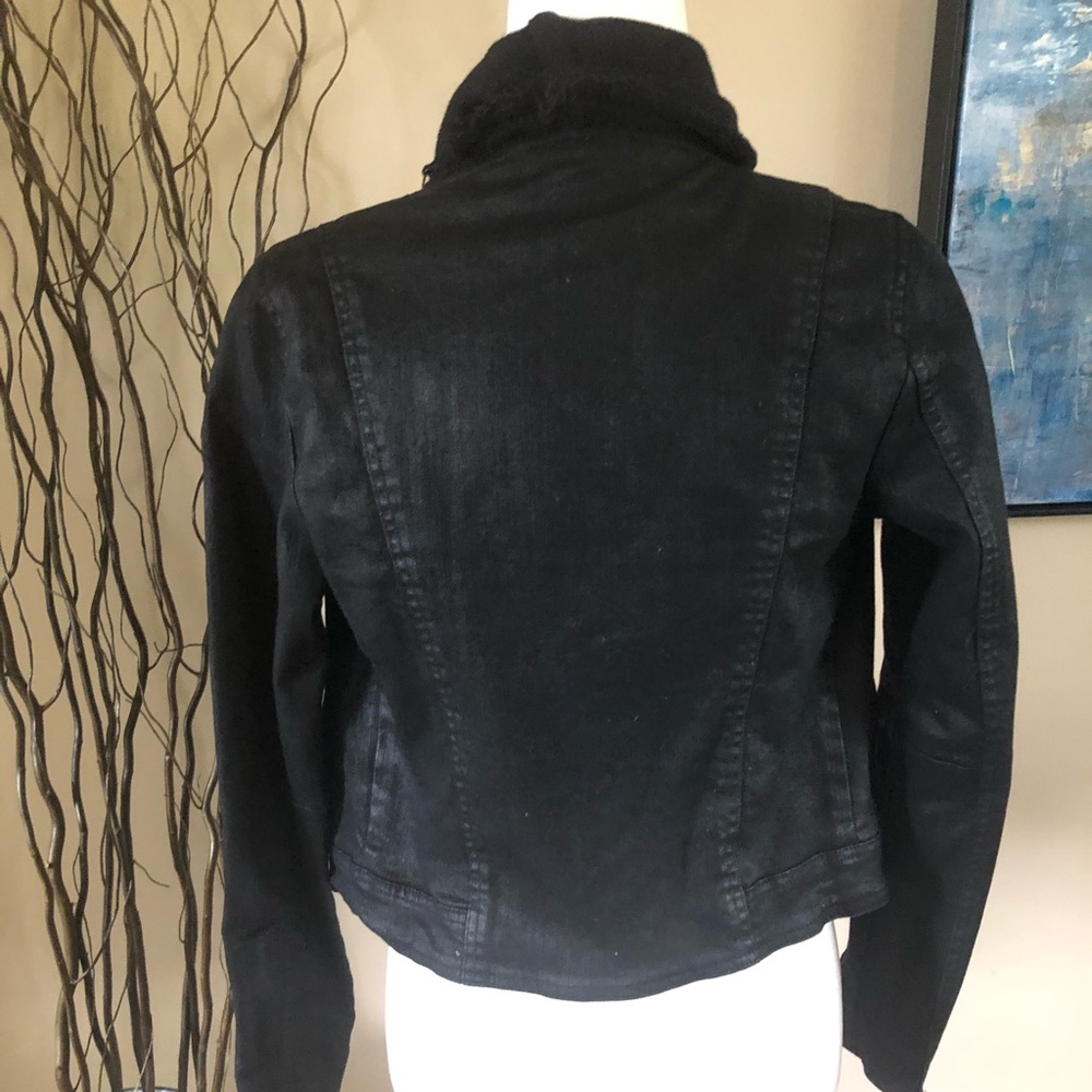 Jacket - Picture 2 of 4
